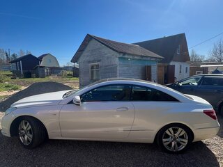 2012 Mercedes-Benz E-Класс 300 IV (W212, S212, C207), белый, 2300000 рублей, вид 2
