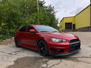 2011 Mitsubishi Lancer Evolution X, красный, 2800000 рублей, вид 2