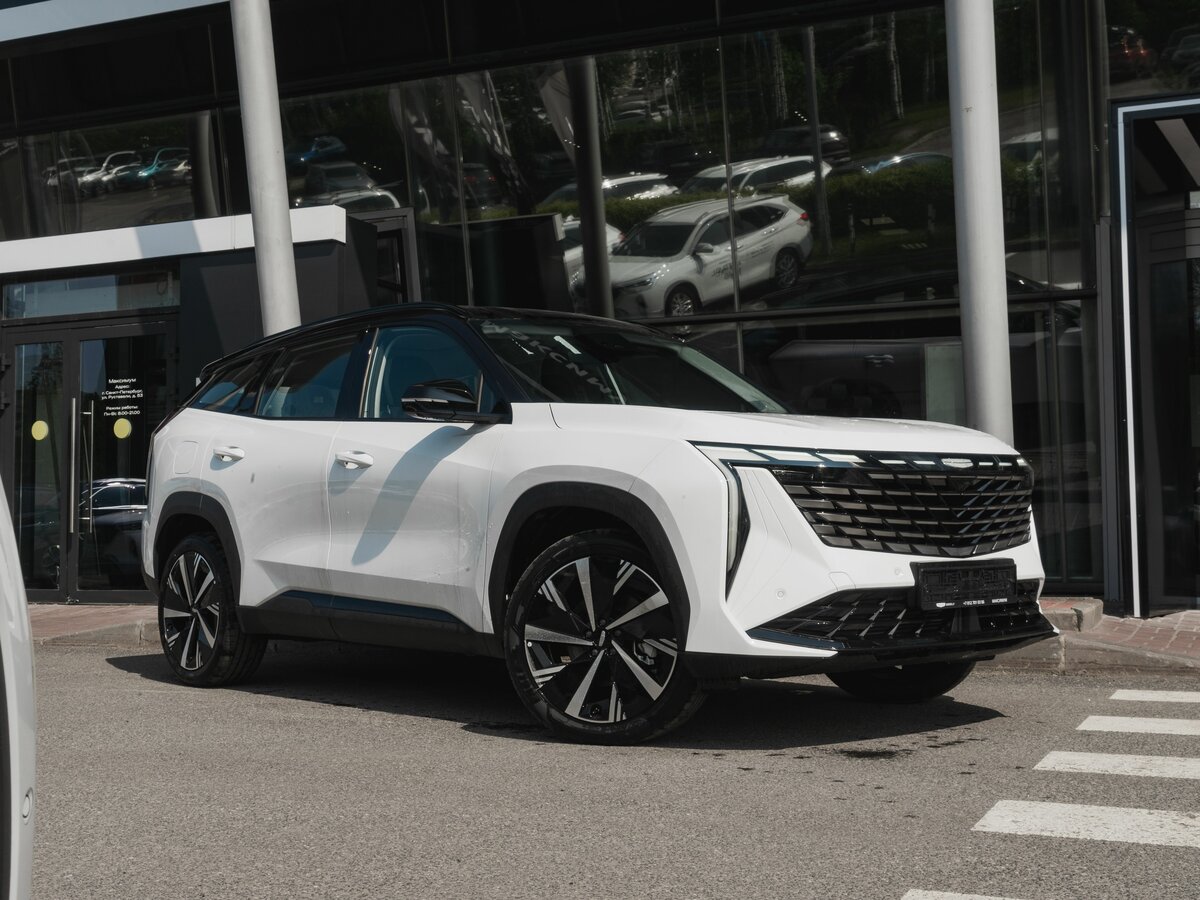 Открыть фотографии: Geely Atlas II