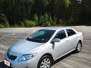 2008 Toyota Corolla X (E140, E150), серебристый, 700000 рублей, вид 1