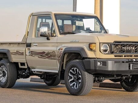 Toyota Land Cruiser 70 Series Рестайлинг 2