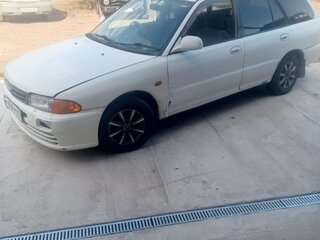 2000 Mitsubishi Libero I Рестайлинг, белый, 250000 рублей, вид 1