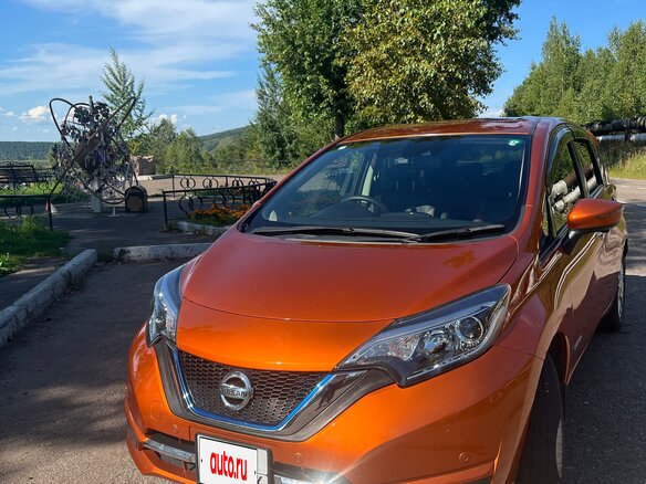 2018 Nissan Note e-Power II Рестайлинг, оранжевый, 1500000 рублей - вид 1