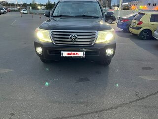 2013 Toyota Land Cruiser 200 Series Рестайлинг 1, чёрный, 3350000 рублей, вид 2