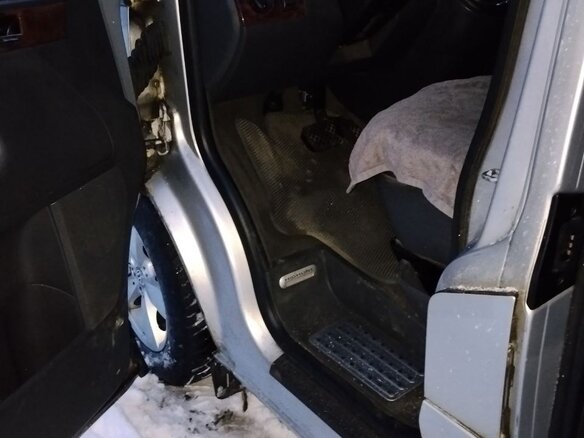 2008 Volkswagen Multivan T5, серебристый, 1300000 рублей - вид 9