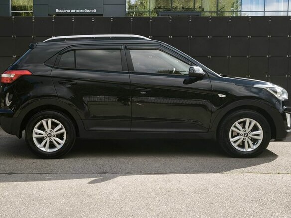 2018 Hyundai Creta I, чёрный, 1619000 рублей - вид 3