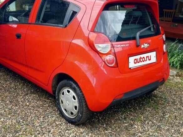 2013 Chevrolet Spark III, красный, 700000 рублей - вид 2