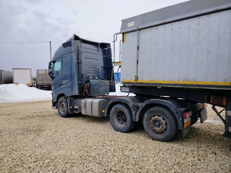 2020 Volvo FH, синий, 7760000 рублей, вид 4