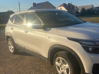 2020 Kia Seltos I, белый, 2100000 рублей, вид 3