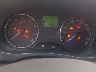 2011 Skoda Fabia II Рестайлинг, серый, 530000 рублей, вид 5