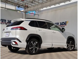 2023 Toyota Corolla Cross I, белый, 2155055 рублей, вид 5