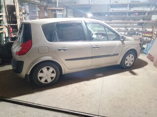 2007 Renault Scenic II Рестайлинг, серый, 349000 рублей, вид 1