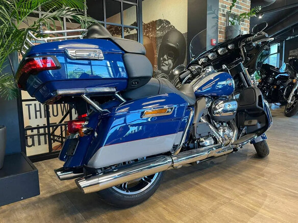 2023 Harley-Davidson Ultra Limited, синий, 4050000 рублей - вид 1