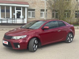 2010 Kia Cerato II, красный, 940000 рублей, вид 2