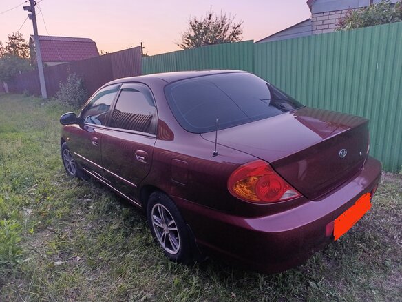 2006 Kia Spectra I Рестайлинг 2, красный, 315000 рублей - вид 10