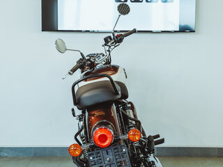 2026 Royal Enfield Classic 350, белый, 502000 рублей, вид 5