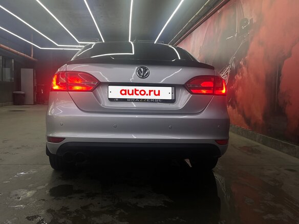 2012 Volkswagen Jetta VI, серебристый, 950000 рублей - вид 5