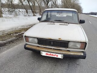 2004 Lada (ВАЗ) 2105, белый, 70000 рублей, вид 1