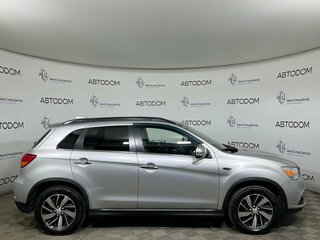 2019 Mitsubishi ASX I Рестайлинг 2, серебристый, 1719900 рублей, вид 4