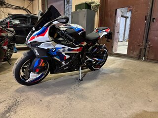 2025 BMW S 1000 RR, белый, 2750000 рублей, вид 3