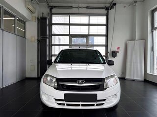 2012 Lada (ВАЗ) Granta I, белый, 300000 рублей, вид 2