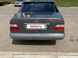 1987 Mercedes-Benz W124 230, серый, 199000 рублей, вид 5