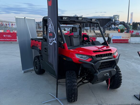 2026 Loncin UWolf 1000, красный, 1696000 рублей - вид 13
