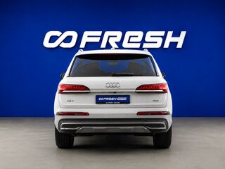 2023 Audi Q7 45 TFSI II (4M) Рестайлинг, белый, 6998888 рублей, вид 4