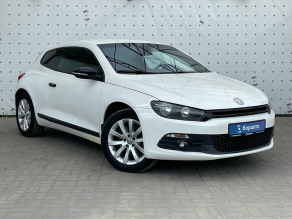2011 Volkswagen Scirocco III, белый, 700000 рублей - вид 3