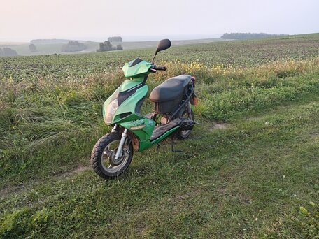 2011 Другие Скутеры (другие), зелёный, 20000 рублей, вид 1