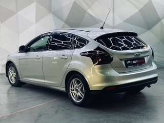 2011 Ford Focus III, серебристый, 630000 рублей, вид 4