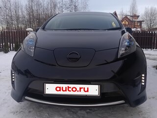 2014 Nissan Leaf I (ZE0/AZE0), чёрный, 900000 рублей, вид 2