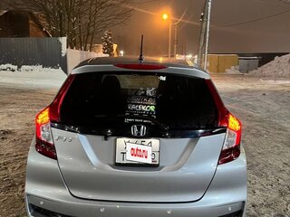 2018 Honda Fit III Рестайлинг, серебристый, 1250000 рублей, вид 5