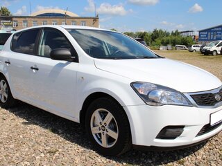 2011 Kia Ceed I Рестайлинг, белый, 795000 рублей, вид 3