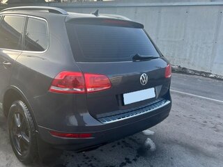 2012 Volkswagen Touareg II, чёрный, 1560000 рублей, вид 4