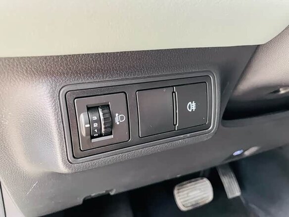 2024 Wuling Binguo 37.9 kWh, белый - вид 18