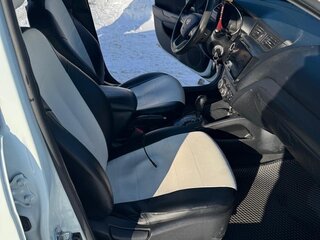2012 Kia Rio 4-speed III, белый, 780000 рублей, вид 4
