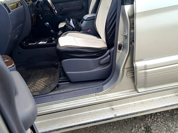 1998 Toyota Land Cruiser Prado 90 Series, серебристый, 1370000 рублей - вид 7
