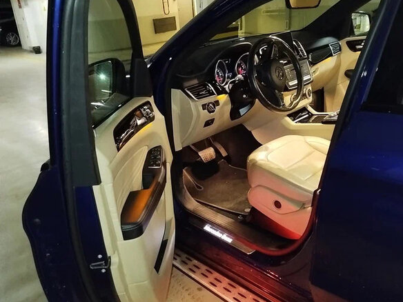 2017 Mercedes-Benz GLE Coupe 400 I (C292), синий, 5200000 рублей - вид 4
