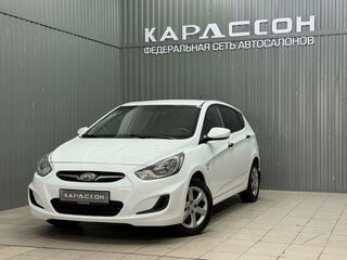 2014 Hyundai Solaris I, белый, 828000 рублей, вид 1