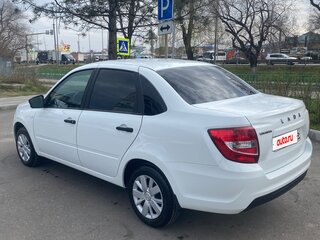 2020 Lada (ВАЗ) Granta I Рестайлинг, белый, 710000 рублей, вид 4