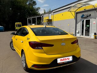 2019 Hyundai Elantra VI (AD) Рестайлинг, жёлтый, 910000 рублей, вид 4