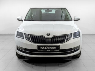 2020 Skoda Octavia III (A7) Рестайлинг, белый, 1830000 рублей, вид 2