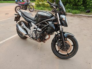 2009 Suzuki SFV 650 Gladius, чёрный, 335000 рублей, вид 4