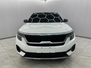 2022 Kia KX3, белый, 1790000 рублей, вид 2