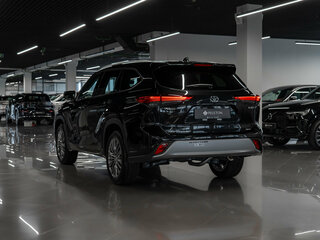 2026 Toyota Highlander IV (XU70), чёрный, 5400000 рублей, вид 5