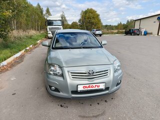2006 Toyota Avensis II Рестайлинг, серебристый, 699999 рублей, вид 2