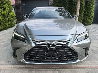 2026 Lexus ES 200 VII Рестайлинг 2, серебристый, 5000000 рублей, вид 2