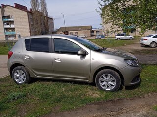 2016 Renault Sandero II, бежевый, 800000 рублей, вид 2