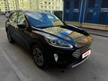 2020 Ford Kuga III, чёрный - вид 2